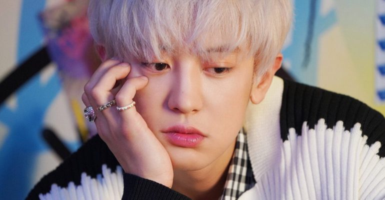 EXO’s Chanyeol enlists in mandatory military service