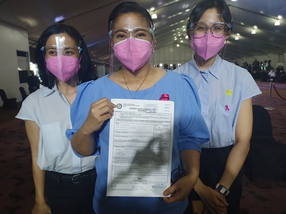 leni-robredo-during-filing-of-coc