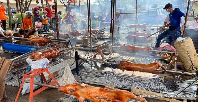 CDO Lechoneros show skills during Search for Best Lechon competition