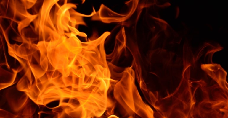 Fire in Lawisbra, CDO disrupts classes in USTP