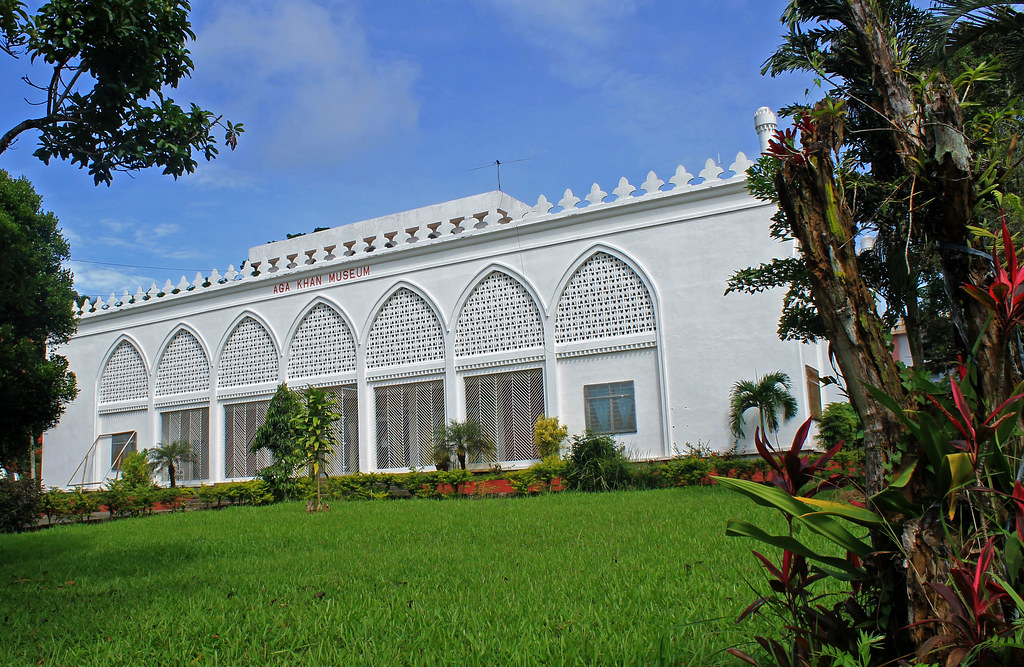 Top 2 place to visit in Mindanao - Aga Khan Museum and Natural Science Museum (Marawi City)
