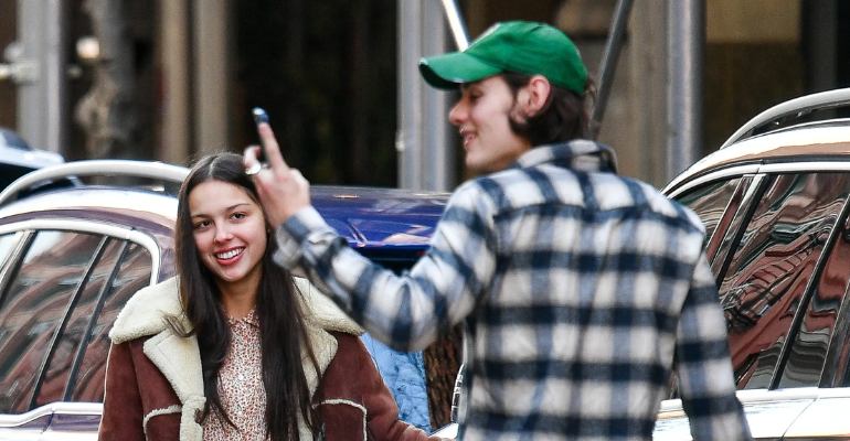 Olivia Rodrigo and Louis Partridge Spotted Kissing in New York
