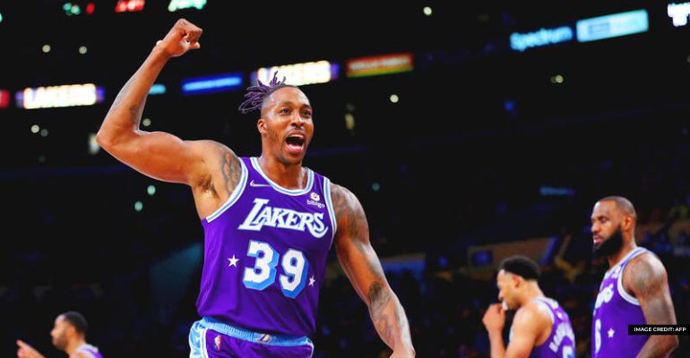 Dwight Howard to play in the Philippines team Strong Group