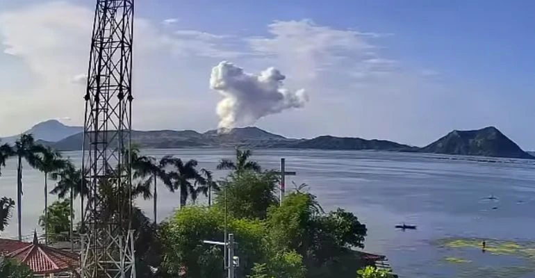 taal-volcano-update-whats-happening-in-batangas