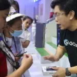 dswd-distributes-phones-to-4ps-beneficiaries-for-convenient-digital-banking-access