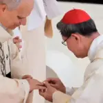 cardinal-tagle-presents-fishermans-ring-to-newly-elected-pope-leo-xiv